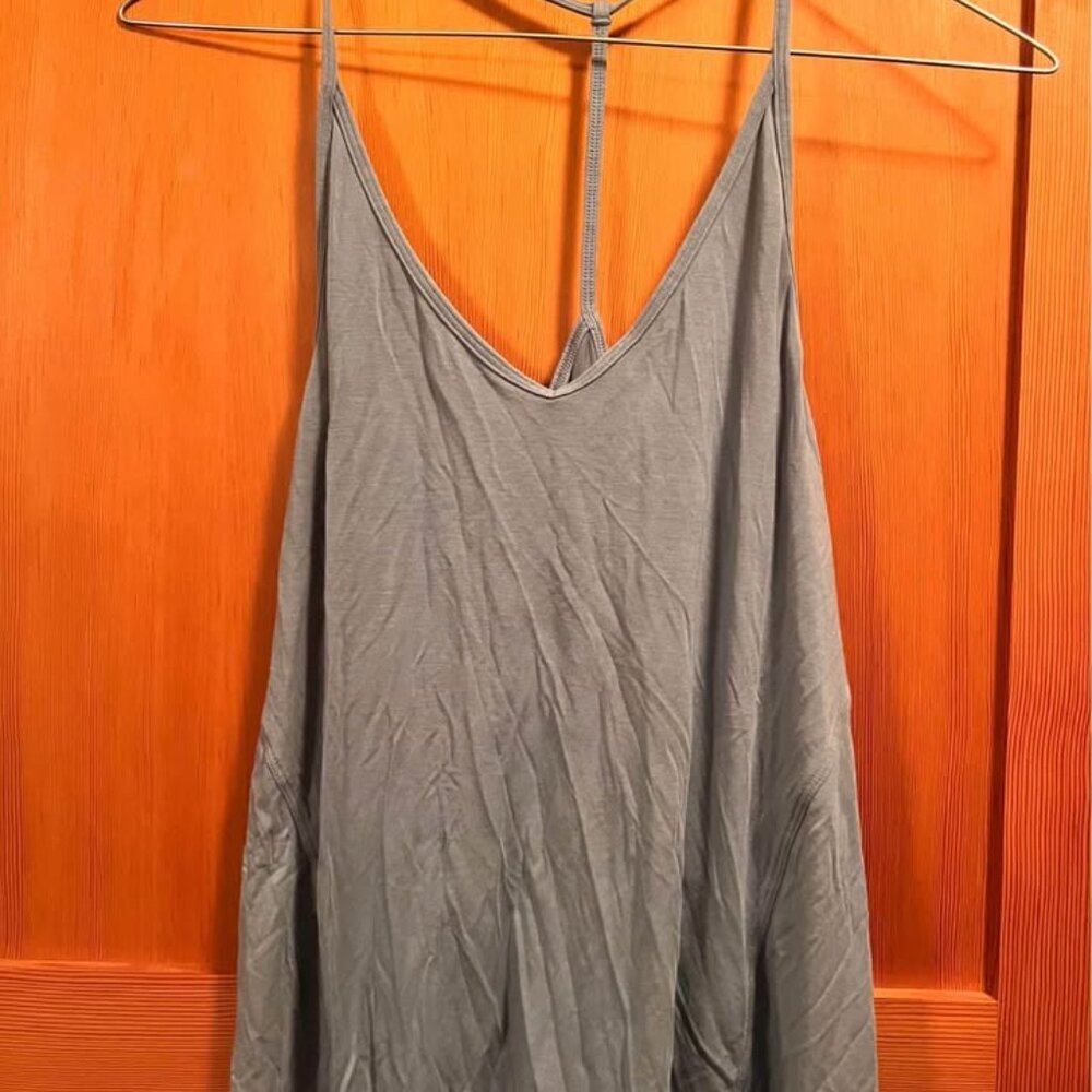 Lululemon ‘Tie-Back Lightweight Yoga Tank Top' - dusty blue - Picture 3 of 4